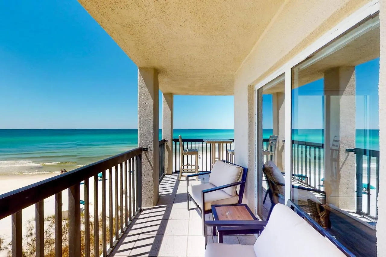 Pinnacle Port Pleasures, B2405 Panama City Beach